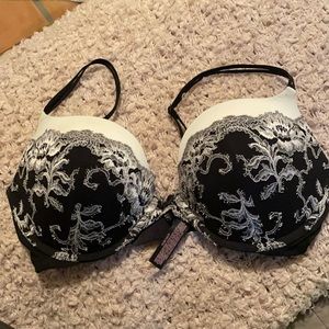 Victoria’s Secret bra